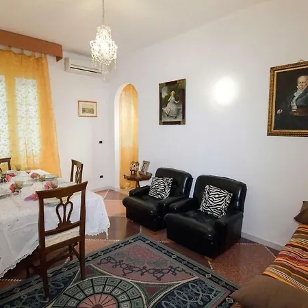 Bella Casa * Bari